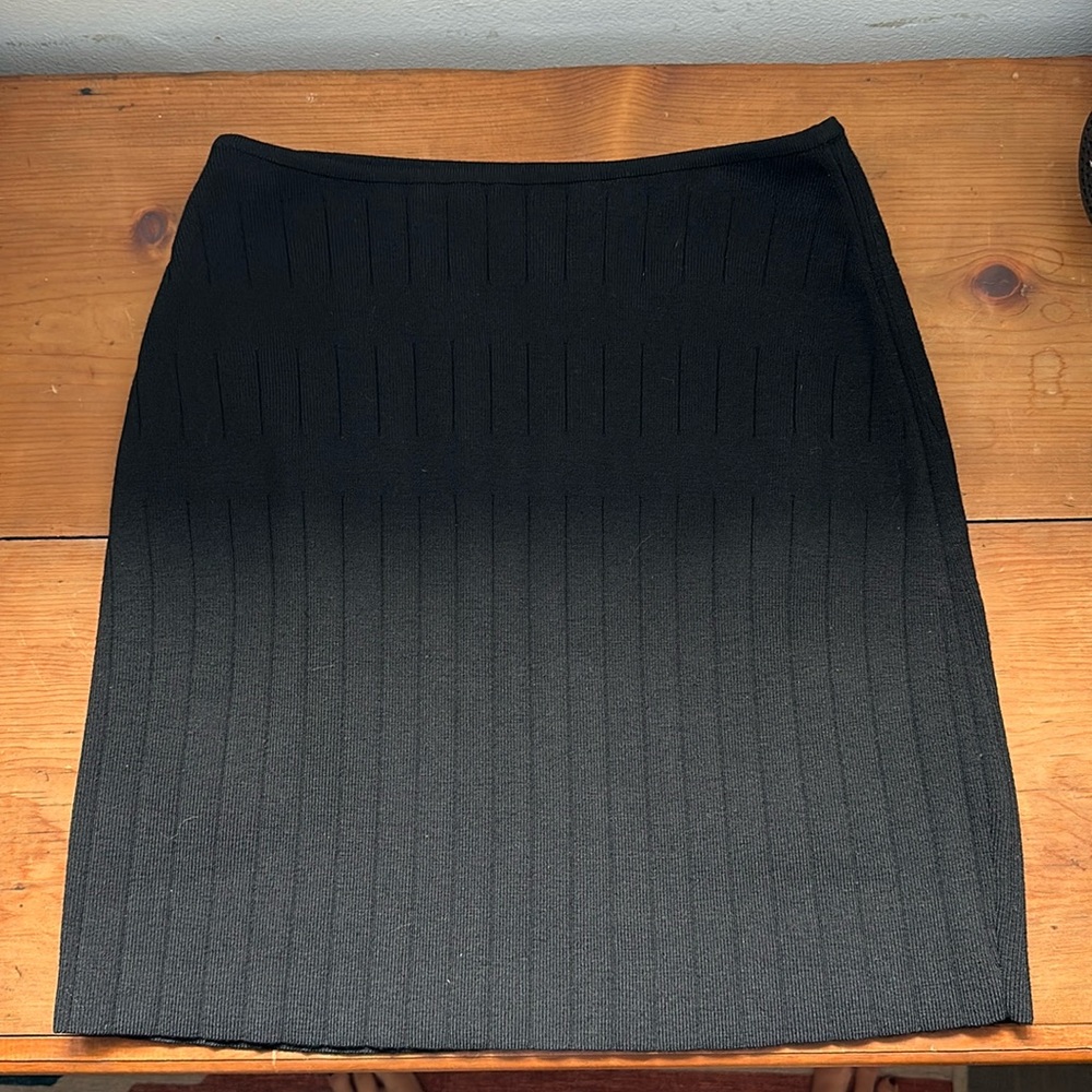 Wolford mini skirt (perfect condition)